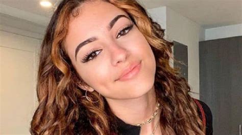 de donde es malu trevejo|Malu Trevejo Bio, Age, Family, Education, Boyfriend,。